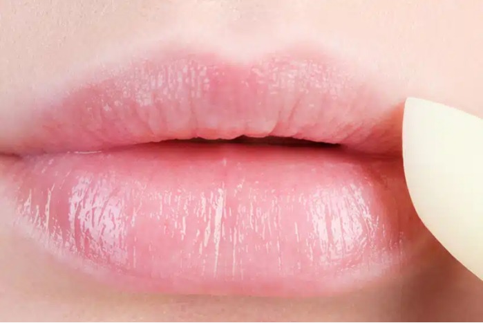 Baume lèvres hydratant et baume lèvres protecteur